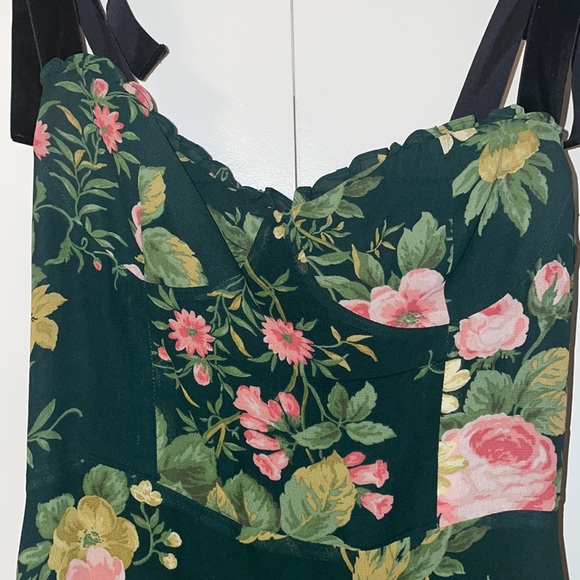 Reformation Nikita Dress in Belvedere - Picture 5 of 9